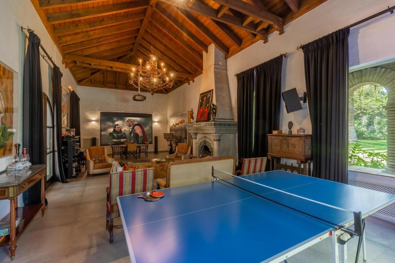 Hacienda Del Mar *